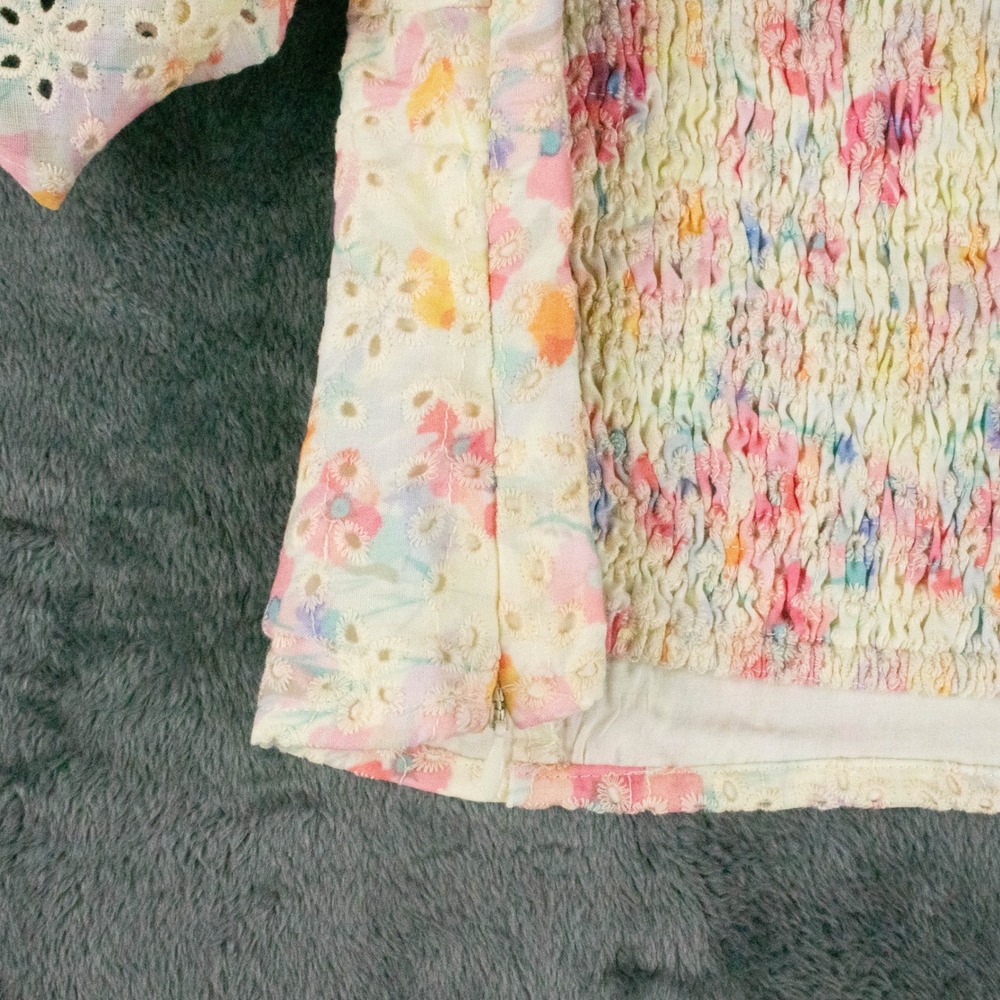 ASTR The Label Women S Floral Eyelet Top Cottagecore Peasant Smocked Puff Sleeve - Picture 7 of 10